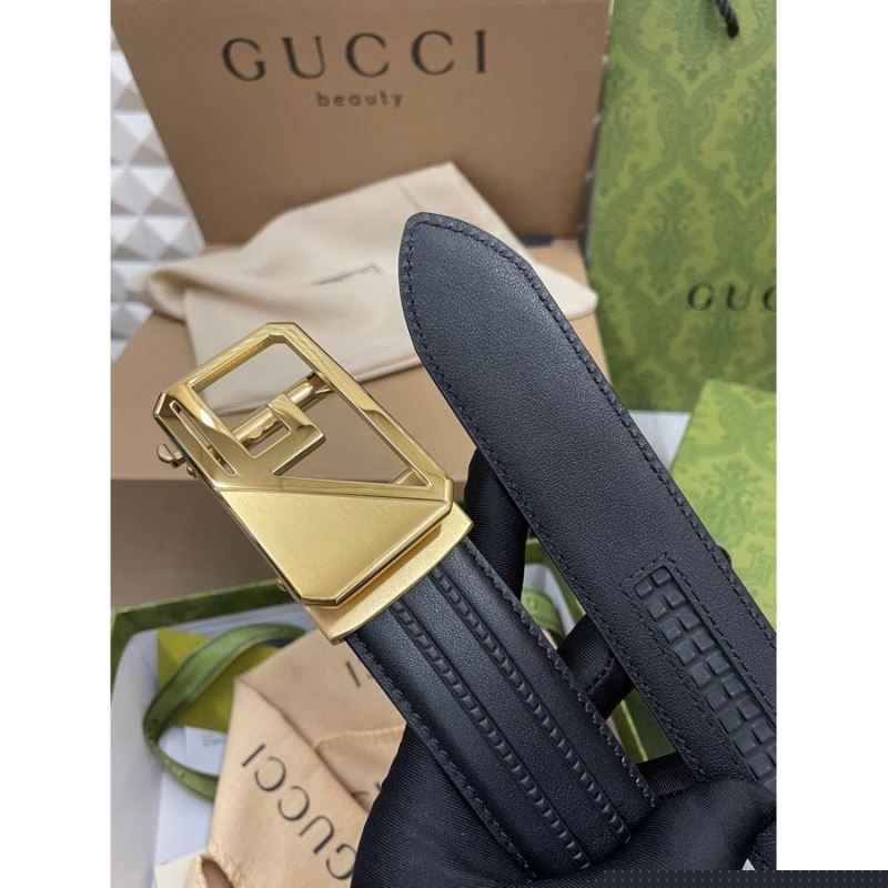 G*u*i belts